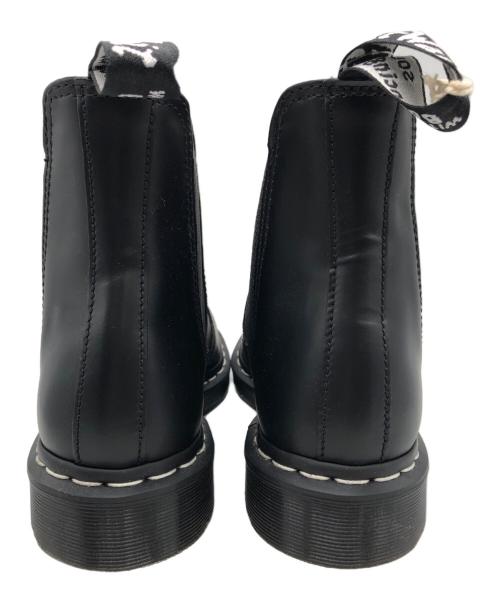 Dr.Martens（ドクターマーチン）Dr.Martens (ドクターマーチン) ホワイトステッチチェルシーブーツ ブラック サイズ:SIZE UK7 未使用品の古着・服飾アイテム