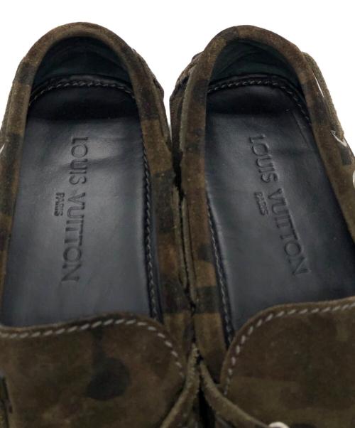 LOUIS VUITTON（ルイ ヴィトン）LOUIS VUITTON (ルイ ヴィトン) カモフラドライビングシューズ オリーブ サイズ:8の古着・服飾アイテム