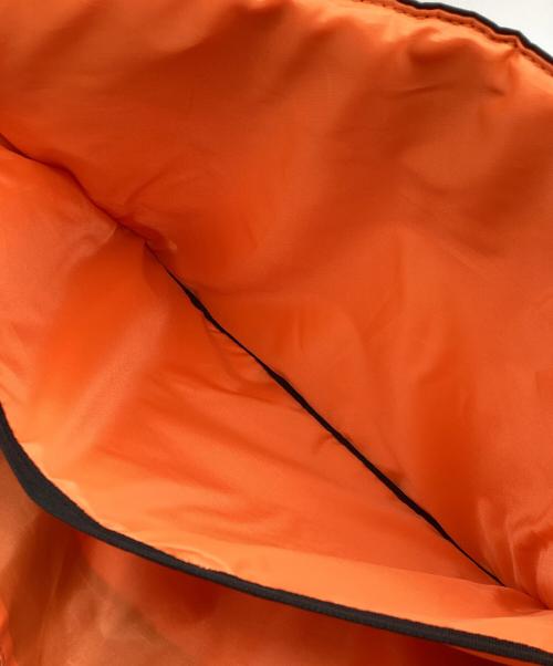 yosemite strap（ヨセミテストラップ）yosemite strap (ヨセミテストラップ) EXPANDER MESSENGER BAG（エキスパンダー メッセンジャーバッグ） ブラックの古着・服飾アイテム