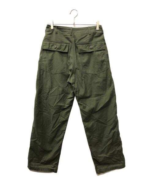 CIOTA（シオタ）CIOTA (シオタ) スビンコットン ムラ糸バックサテン ベイカーパンツ オリーブ サイズ:4の古着・服飾アイテム