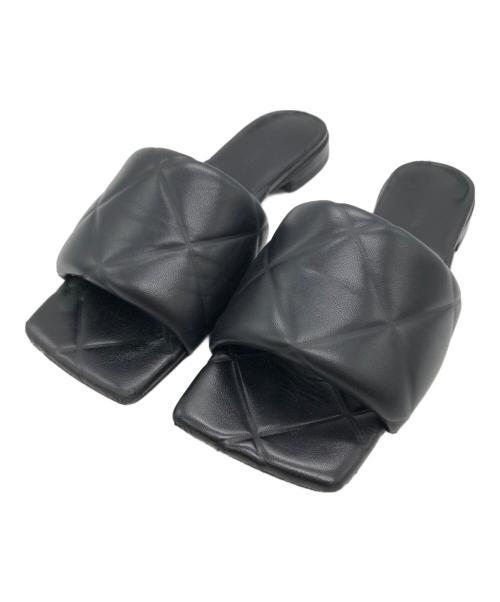 BOTTEGA VENETA（ボッテガベネタ）BOTTEGA VENETA (ボッテガベネタ) キルティングスクエアトゥサンダル ブラック サイズ:SIZE 38の古着・服飾アイテム