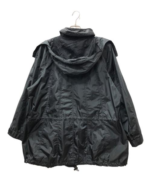 ISSEY MIYAKE FETE（イッセイミヤケフェット）ISSEY MIYAKE FETE (イッセイミヤケフェット) パラシュートコート ブラック サイズ:3の古着・服飾アイテム