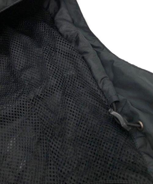 ISSEY MIYAKE FETE（イッセイミヤケフェット）ISSEY MIYAKE FETE (イッセイミヤケフェット) パラシュートコート ブラック サイズ:3の古着・服飾アイテム