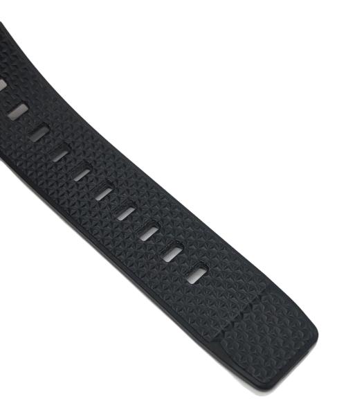 CASIO（カシオ）CASIO (カシオ) GST-B400-1AJF シルバー×ブラックの古着・服飾アイテム