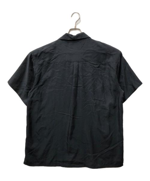 stein（シュタイン）stein (シュタイン) OVERSIZED CUPRO OPEN COLLAR SS SHIRT ブラック サイズ:SIZE Sの古着・服飾アイテム