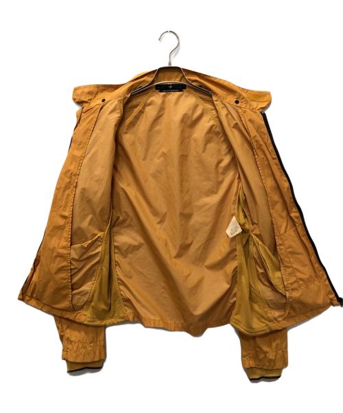 STONE ISLAND（ストーンアイランド）STONE ISLAND (ストーンアイランド) スタンドカラーナイロンジャケット イエロー サイズ:SIZE Lの古着・服飾アイテム