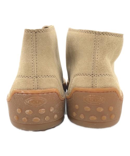 TOD'S（トッズ）TOD'S (トッズ) ショートブーツ ベージュ サイズ:SIZE 7の古着・服飾アイテム