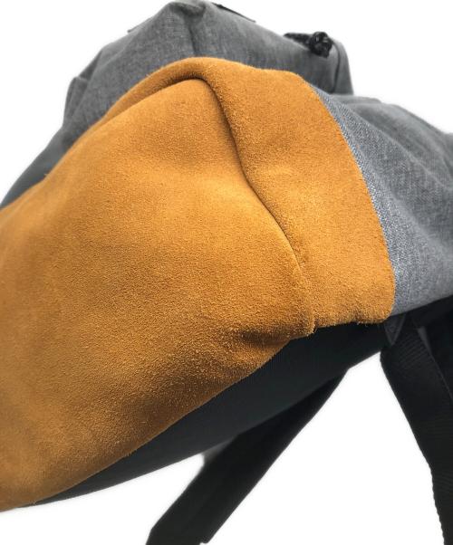 EASTPAK（イーストパック）EASTPAK (イーストパック) JANSPORT (ジャンスポーツ) BEAMS (ビームス) Hybrid Pack/ハイブリッドパック グレーの古着・服飾アイテム