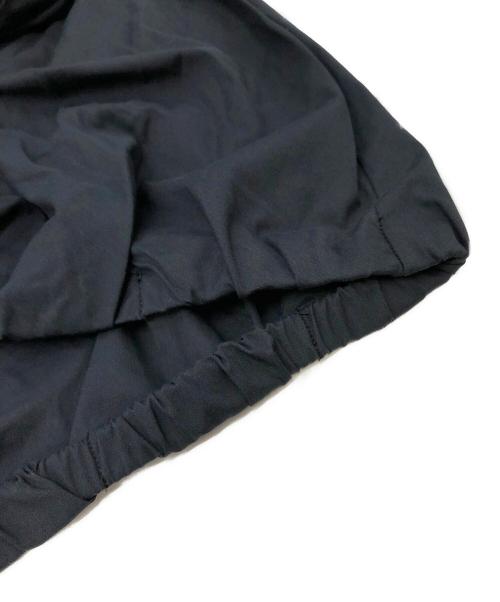 deres（デレス）deres (デレス) Natalie bottle neck drape blouse ブラック サイズ:FREEの古着・服飾アイテム