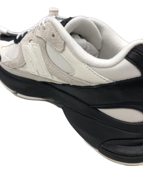 NEW BALANCE（ニューバランス）NEW BALANCE (ニューバランス) DOE ABZORB 2010 ローカットスニーカー グレー×ブラック サイズ:SIZE 25.5cmの古着・服飾アイテム