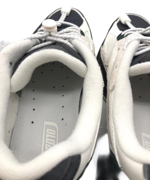 NEW BALANCE（ニューバランス）NEW BALANCE (ニューバランス) DOE ABZORB 2010 ローカットスニーカー グレー×ブラック サイズ:SIZE 25.5cmの古着・服飾アイテム
