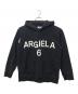 MM6 Maison Margiela（エムエムシックスメゾンマルジェラ）の古着「ロゴプリントプルオーバーパーカー」｜ブラック