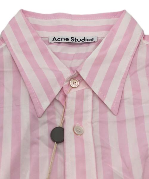 Acne studios（アクネ ストゥディオズ）Acne studios (アクネ ストゥディオズ) 刺繍ストライプシャツ ホワイト×ピンク サイズ:SIZE Lの古着・服飾アイテム