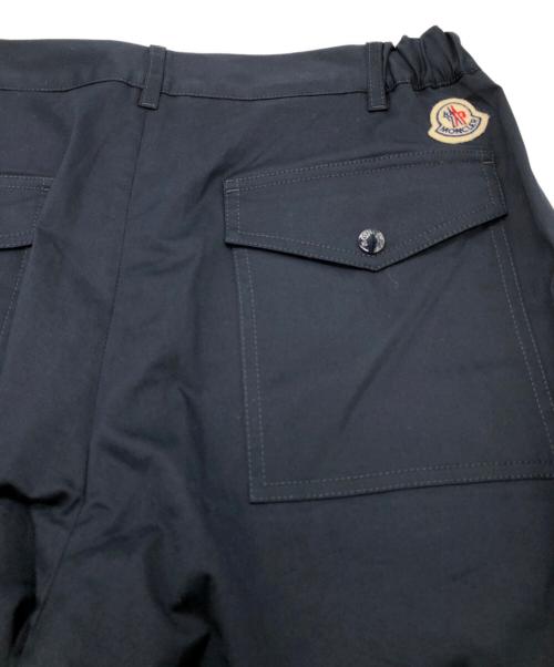 MONCLER（モンクレール）MONCLER (モンクレール) PANTALONE SPORTIVO テーパードパンツ ネイビー サイズ:SIZE Mの古着・服飾アイテム