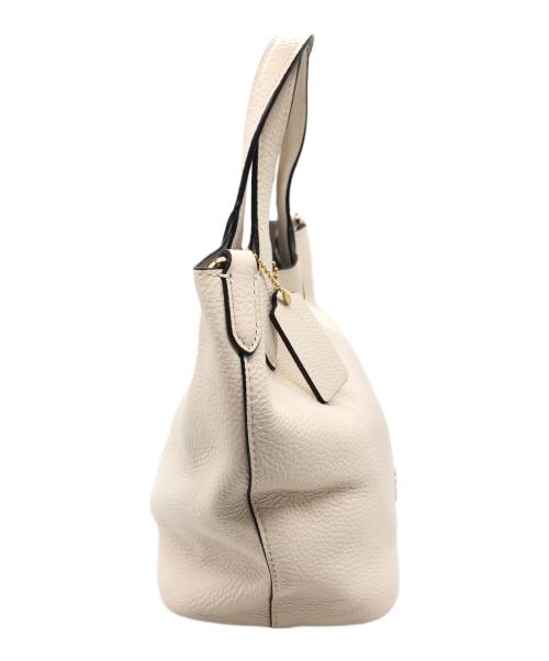 COACH（コーチ）COACH (コーチ) HANNA BUCKET ハンナ バケット 2WAYバッグ アイボリーの古着・服飾アイテム