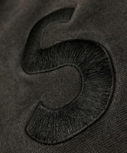 SUPREME（シュプリーム）SUPREME (シュプリーム) Overdyed S Logo Hooded Sweatshirt ブラック サイズ:Lの古着・服飾アイテム