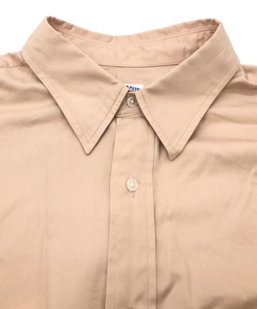 FOUNDOUR（ファウンダ）FOUNDOUR (ファウンダ) 25AW REGULAR COLLAR SHIRT ベージュ サイズ:SIZE Mの古着・服飾アイテム