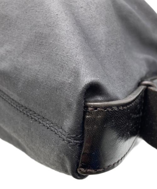 LEMAIRE（ルメール）LEMAIRE (ルメール) TRENCH POCKET SMALL BAG/ショルダーバッグ ブラックの古着・服飾アイテム