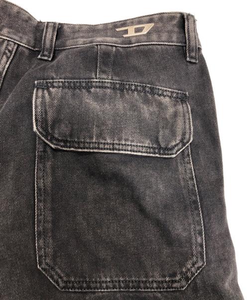 DIESEL（ディーゼル）DIESEL (ディーゼル) D-SHIFT バギーデニムパンツ ブラック サイズ:30の古着・服飾アイテム