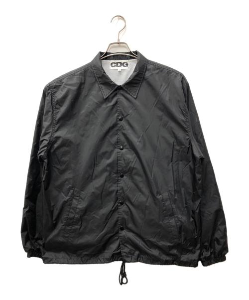 CDG（シーディージー）CDG (シーディージー) バックプリントコーチジャケット ブラック サイズ:SIZE Lの古着・服飾アイテム