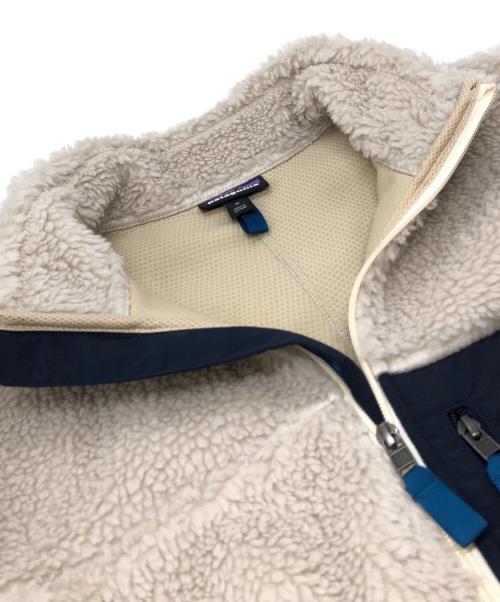 Patagonia（パタゴニア）Patagonia (パタゴニア) クラシックレトロXジャケット ナチュラル×ネイビー サイズ:Mの古着・服飾アイテム