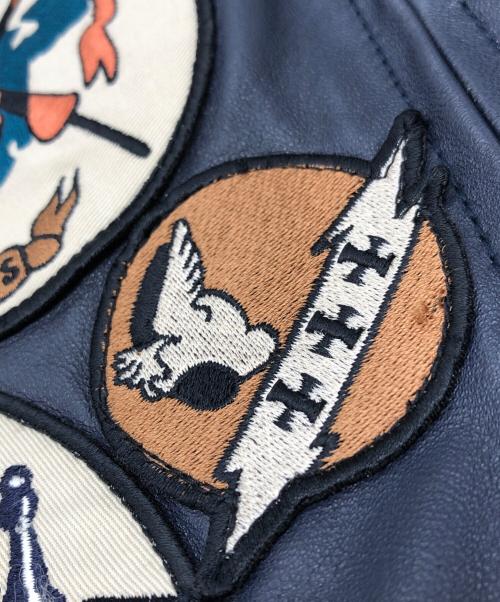 AVIREX（アヴィレックス）AVIREX (アヴィレックス) ラムスキンパッチドシングルライダースジャケット ネイビー サイズ:Mの古着・服飾アイテム