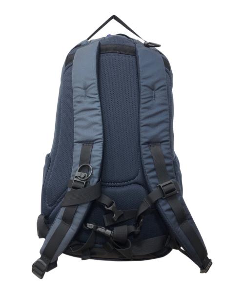 ARC'TERYX（アークテリクス）ARC'TERYX (アークテリクス) BEAMS (ビームス) 別注Mantis 26 Backpack ネイビー サイズ:下記参照の古着・服飾アイテム