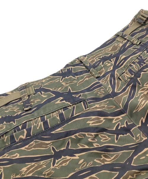Hysteric Glamour（ヒステリックグラマー）Hysteric Glamour (ヒステリックグラマー) BARBED WIRE CAMO柄 6ポケット カーゴパンツ グリーン サイズ:Lの古着・服飾アイテム