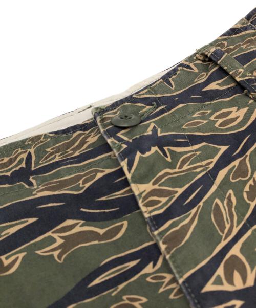 Hysteric Glamour（ヒステリックグラマー）Hysteric Glamour (ヒステリックグラマー) BARBED WIRE CAMO柄 6ポケット カーゴパンツ グリーン サイズ:Lの古着・服飾アイテム