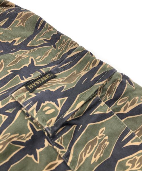 Hysteric Glamour（ヒステリックグラマー）Hysteric Glamour (ヒステリックグラマー) BARBED WIRE CAMO柄 6ポケット カーゴパンツ グリーン サイズ:Lの古着・服飾アイテム
