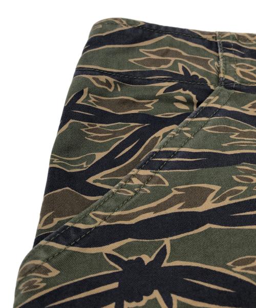Hysteric Glamour（ヒステリックグラマー）Hysteric Glamour (ヒステリックグラマー) BARBED WIRE CAMO柄 6ポケット カーゴパンツ グリーン サイズ:Lの古着・服飾アイテム