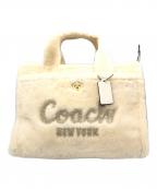 COACHコーチ）の古着「シアリング カーゴトート」｜アイボリー