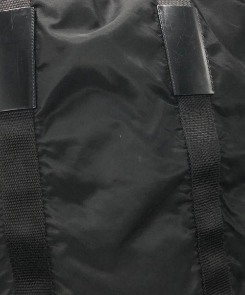 PRADA（プラダ）PRADA (プラダ) サイドトライアングルロゴトートバッグ ブラックの古着・服飾アイテム