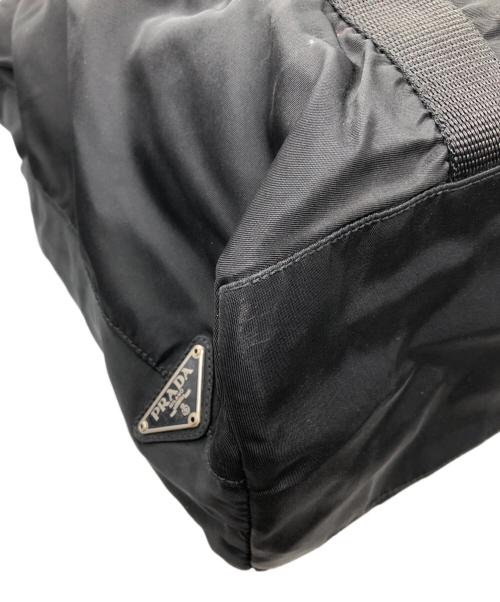 PRADA（プラダ）PRADA (プラダ) サイドトライアングルロゴトートバッグ ブラックの古着・服飾アイテム