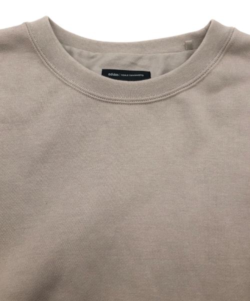 Y-3（ワイスリー）Y-3 (ワイスリー) BRUSHED TERRY FL CREW SWEAT SHIRT ベージュ サイズ:SIZE Mの古着・服飾アイテム