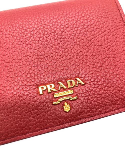 PRADA（プラダ）PRADA (プラダ) 2つ折り財布 レッド×ネイビーの古着・服飾アイテム