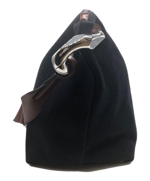 J.W.ANDERSON（ジェイダブリューアンダーソン）J.W.ANDERSON (ジェイダブリューアンダーソン) JWA Corner Crossbody Bag ブラックの古着・服飾アイテム