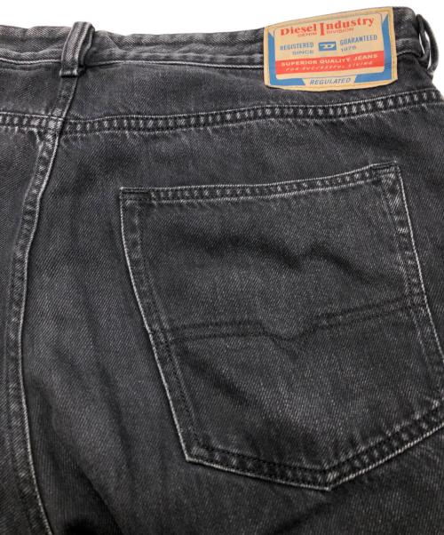 DIESEL（ディーゼル）DIESEL (ディーゼル) D-RISEワイドデニムパンツ ブラック サイズ:SIZE W36の古着・服飾アイテム