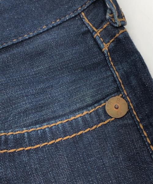 TRUE RELIGION（トゥルー レリジョン）TRUE RELIGION (トゥルー レリジョン) フレアデニムパンツ ブルー サイズ:SIZE 31の古着・服飾アイテム