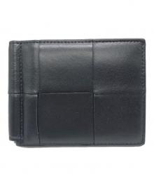 BOTTEGA VENETA（ボッテガベネタ）の古着「カセットマネークリップ付き2つ折りウォレット」｜ブラック