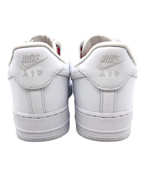 NIKE（ナイキ）NIKE (ナイキ) SUPREME (シュプリーム) AIR FORCE 1 LOW / SUPREME ホワイト×レッド サイズ:26cmの古着・服飾アイテム