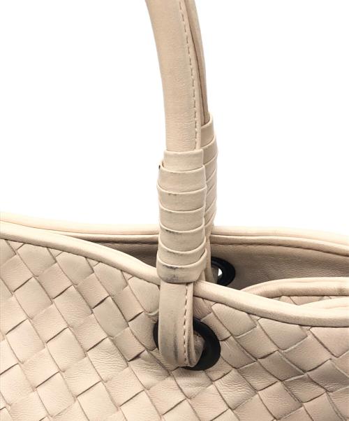 BOTTEGA VENETA（ボッテガベネタ）BOTTEGA VENETA (ボッテガベネタ) イントレチャートサッチェルバッグ ベージュの古着・服飾アイテム