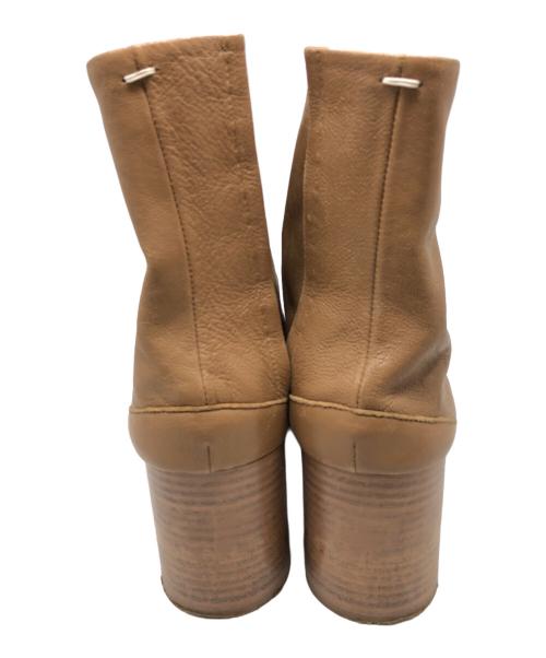 Maison Margiela（メゾンマルジェラ）Maison Margiela (メゾンマルジェラ) 7cmヒール 足袋ブーツ ベージュ サイズ:36の古着・服飾アイテム