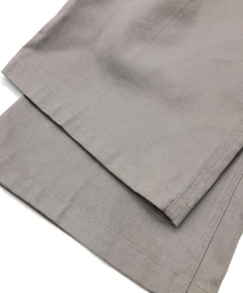 Dickies（ディッキーズ）Dickies (ディッキーズ) BADWAY (バッドウェイ) studs chino pants グレー サイズ:SIZE Mの古着・服飾アイテム
