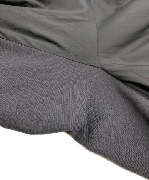 ARC'TERYX（アークテリクス）ARC'TERYX (アークテリクス) Atom Jacket/アトムジャケット グレー サイズ:Lの古着・服飾アイテム