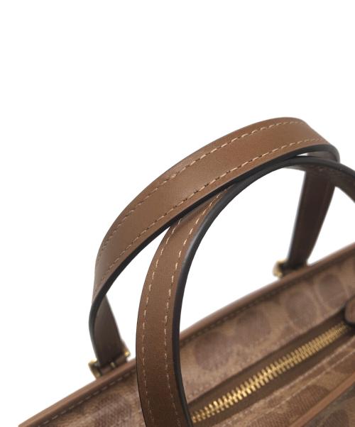 COACH（コーチ）COACH (コーチ) タクシー トート バッグ 21・シグネチャー キャンバス ブラウンの古着・服飾アイテム