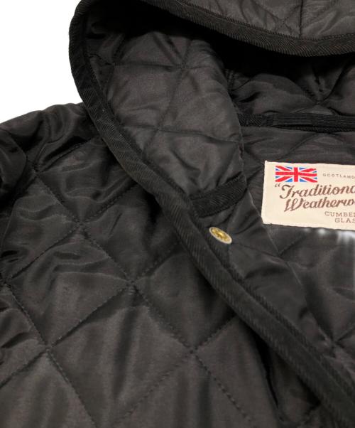 Traditional Weatherwear（トラディショナルウェザーウェア）Traditional Weatherwear (トラディショナルウェザーウェア) JOURNAL STANDARD relume (ジャーナルスタンダード レリューム) 別注EARBYキルティングコート ブラック サイズ:36の古着・服飾アイテム