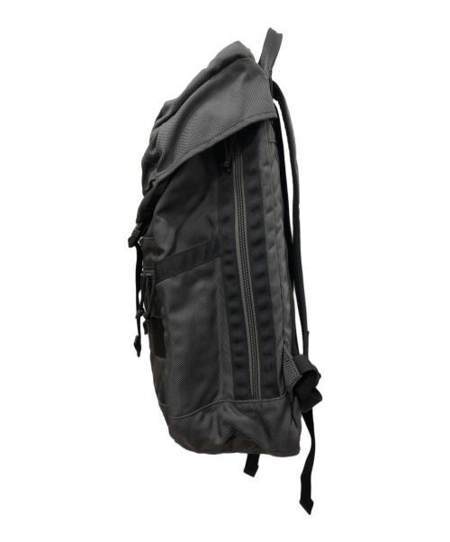 BRIEFING（ブリーフィング）BRIEFING (ブリーフィング) TOMORROW LAND (トゥモローランド) 別注FLAP PACK/バックパック/リュック グレーの古着・服飾アイテム