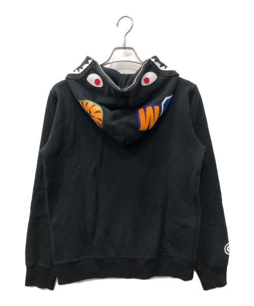 A BATHING APE（アベイシングエイプ）A BATHING APE (アベイシングエイプ) SHARK ZIP UP HOODIE/シャークジップアップフーディ ブラック サイズ:SIZE Lの古着・服飾アイテム