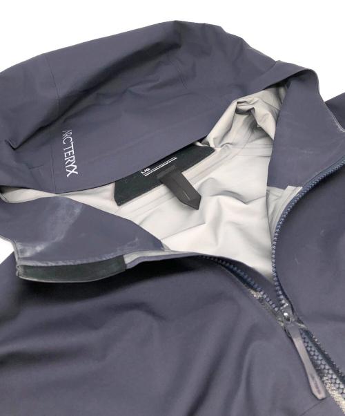 ARC'TERYX（アークテリクス）ARC'TERYX (アークテリクス) Beta jacket ネイビー サイズ:Lの古着・服飾アイテム